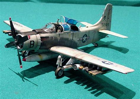 Douglas AD-5 Skyraider by Eli Raphael (Tamiya/Matchbox kitbash 1/48)