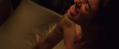 Nude Video Celebs Movie 9 Bullets