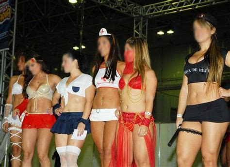 Sexy Hot reúne estrelas do pornô durante a Sexy Fair O Loxa