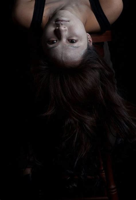 T Hot Girl Ng Phim L N B N C N