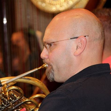 stream bruce richards  listen  songs albums playlists