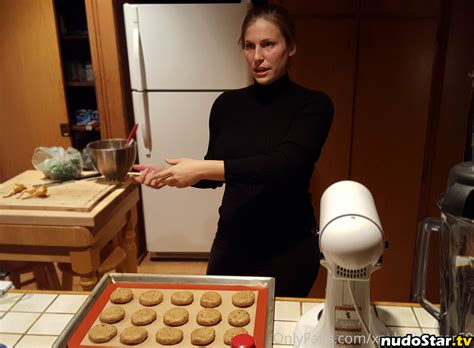 Xev Bellringer Xev Bellringer Xev Bellringer Official Xevbellringer Nude OnlyFans Photo