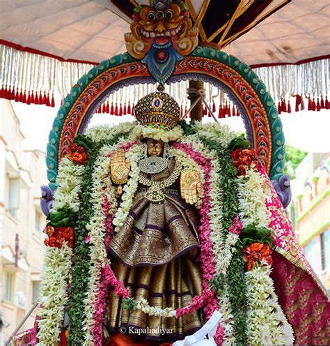 31 Kasi Visalakshi Kasi Vishwanathar Temple West Mambal