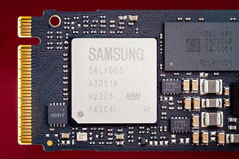 三星 990 Pro 2t 固态硬盘测评：旗舰的性能无敌！ 固态硬盘之家
