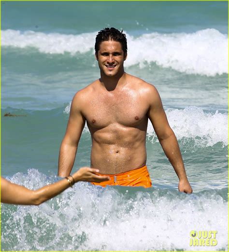 Diego Boneta Shows Off His Buff Chest In Miami Photo 3691978 Diego Boneta Shirtless