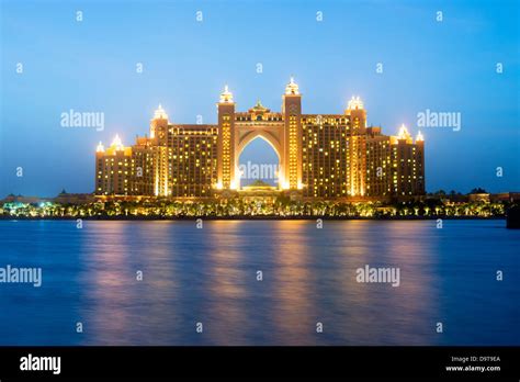 Palm Island Dubai Hotel Atlantis