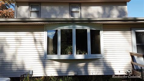 Bow Window Home Get Your Outdoor Living Space Windows And Doors From