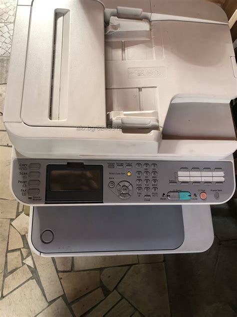 продавам цветен лазарен принтер Мултифункционално устройство оки ...