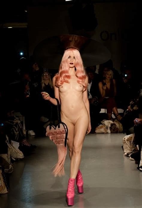 Naked Pussy On The Catwalk 78 Photos Porn Ddeva