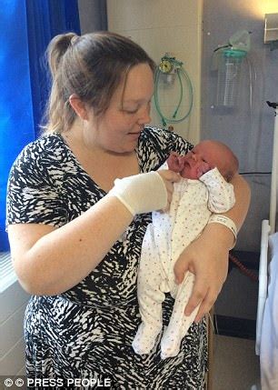 Surrogate Mother Delivers Second Daughter For Gay Couple Daily Mail Online