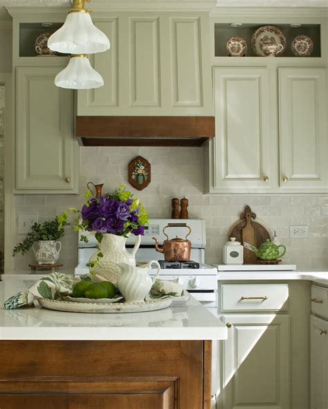 My Painted Kitchen Cabinets After 11 Years - erinevolving.com