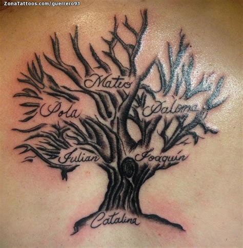 tatuaje de arboles nombres letras