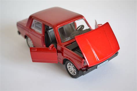 ВАЗ 2107 Жигули игрушка машинка металлическая модель коллекционная со ...
