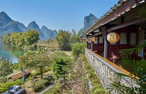 Yangshuo Mountain Retreat