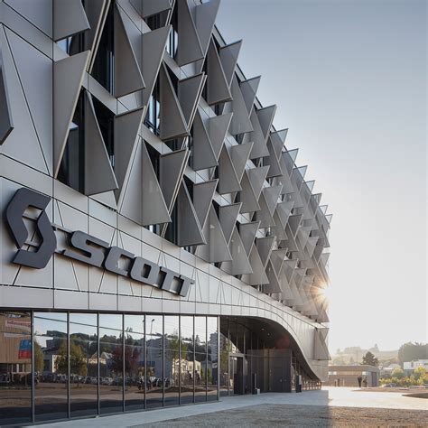 Company History | Scott