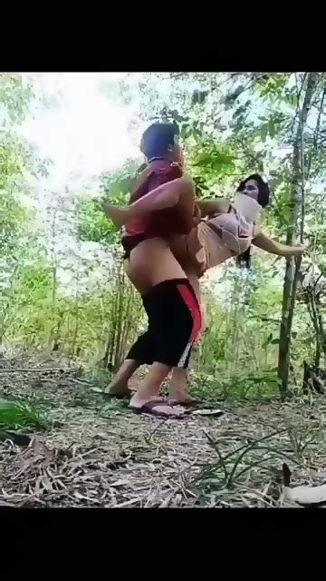 Horny Amateur Slut 353