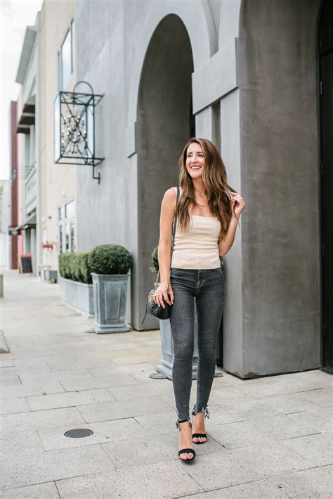 First Date Outfits + Stories - itsallchictome.com