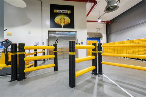 Flexible Traffic Barrier R Swing Safe And Durable Protection Anter