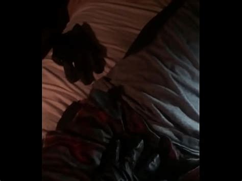 Agarrando Las Bolas De Mis Amigos XVIDEOS