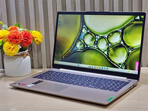 Lenovo Ideapad 3 82KU Ryzen 5 5500U 8Gb Ram 256Gb SSD FHD BKLIT KB ...