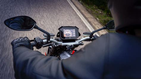 MV Agusta Brutale Euro 5 und mehr Komfort für das Naked Bike