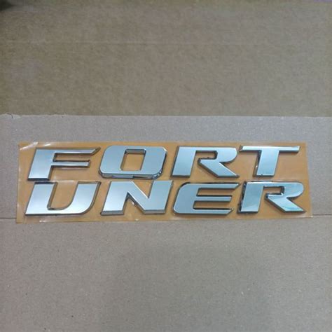 Jual Emblem Fortuner Tulisan Emblem Toyota Fortuner Chrome Original