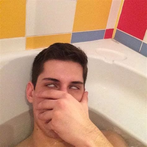 Pin Di O Santo Matheus Leite Su Gay Vibe Foto Di Ragazzi Foto Uomini