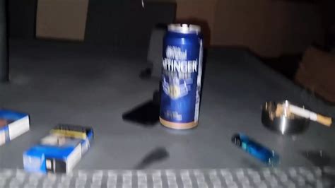 Amateur MASTURBACIÓN CON LA MANO ITALIANA ENORME POLLA xHamster