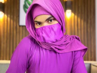 Aura Cuutee Live Openbare Sex Chat Op BongaCams