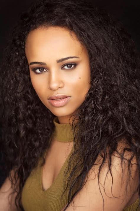 6 Hot Sexy Millan Tesfazgi Bikini Pics