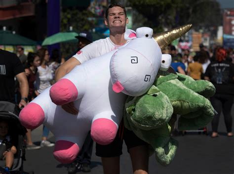 Locals are rushing to buy tickets for oc fair before sellouts 5