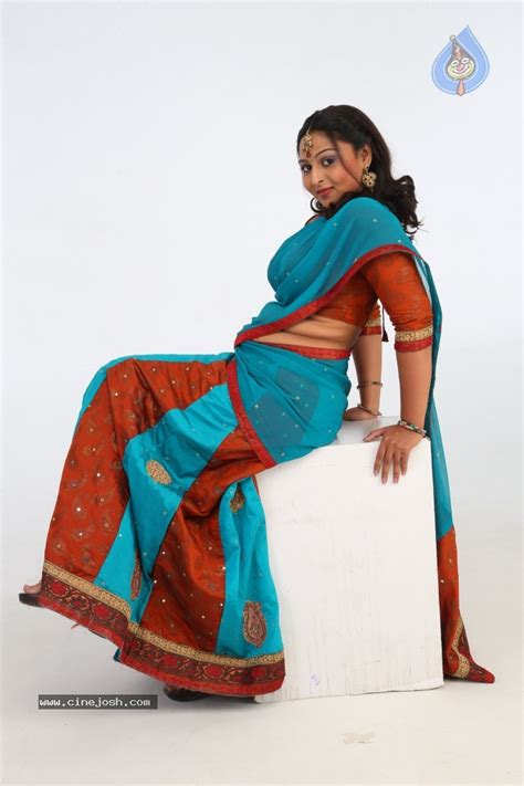 Samvritha Sunil Hot Stills Photo 4 Of 30