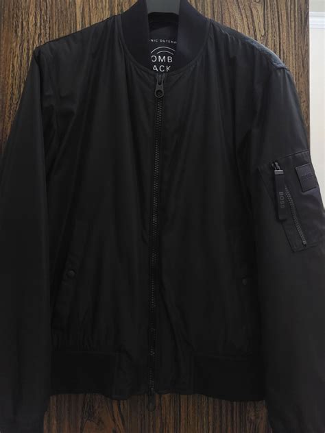 Hugo Boss Bomber Jacket, Fesyen Pria, Pakaian , Baju Luaran di Carousell