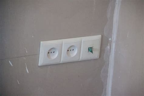 Где разместить розетки на кухне: 5 мест, где они могут понадобиться ...