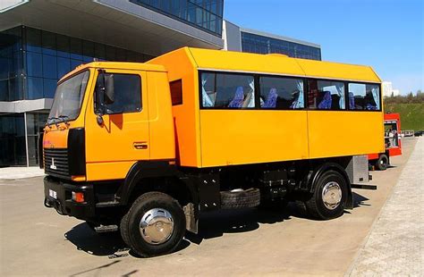вахтовый автобус БЕЛКОММУНМАШ на шасси МАЗ 530905-210