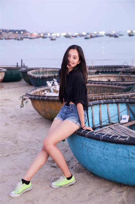 2018's Miss Vietnam Is Blowing Everyone's Minds With Her Stunning ...