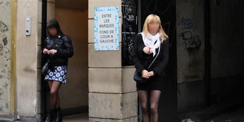 Prostitution Rue Saint Denis Mylène Raconte La Vie Dune