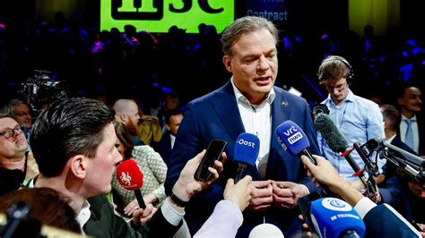 Winst Pvv Maakt Van Formatie Monsterklus Sleutelrol Lijkt Weggelegd