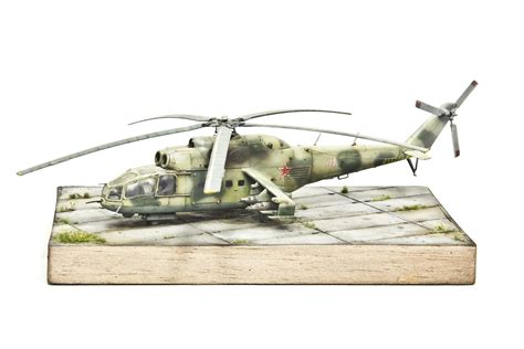 MI 24A 1:72 Zvezda