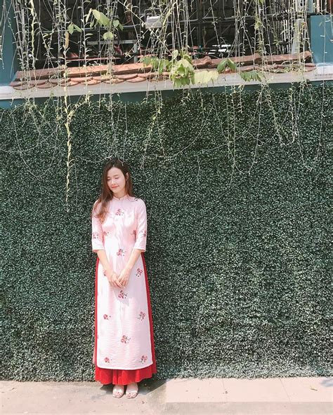 Lo T Sao V Hot G L Vi T C Ng Ch N M C O D I Xinh Mu N X U Trong Ng Y M Ng T T