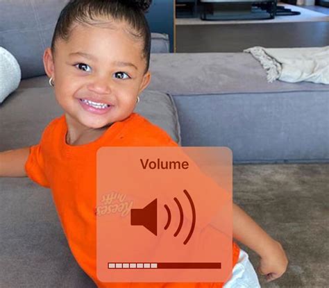 This Bitch Need Fat Dick Fuck Her R FuckTravisScott