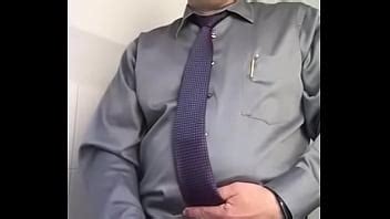 Maduro Se Pajea En El Trabajo XVIDEOS