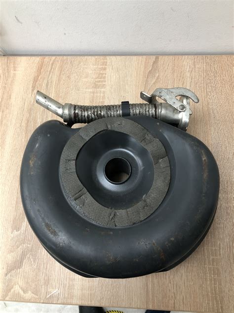 Канистра BELLINO 7л. в запаску 😎 — Mercedes-Benz W123, 2,5 л, 1979 года ...