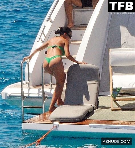Georgina Rodriguez Sexy Seen Flaunting Her Hot Bikini Body On A Yacht In Spain Aznude