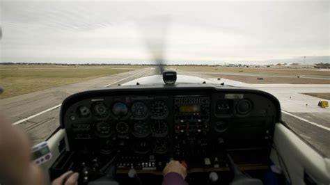 Landing With Flair - AOPA