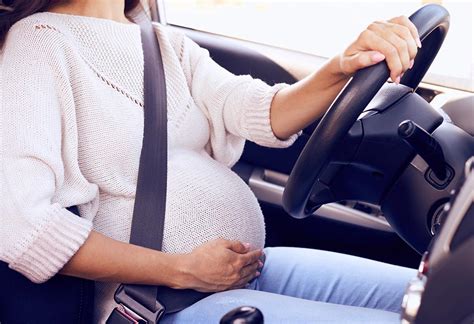 How To Wear A Seat Belt While You Are Pregnant