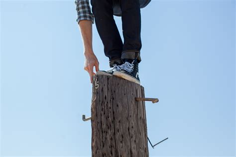 Banco De Imagens Homem Aventura Saltando Primavera Equilibrar