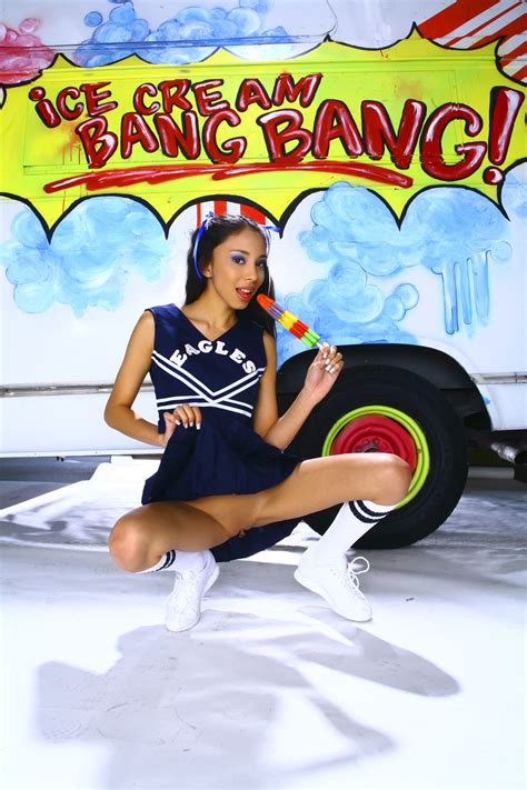 Alexis Love Bangs Her Mouth With Ice Cream Before Sex 14 Photos