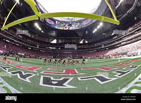 New Falcons Stadium Retractable Roof