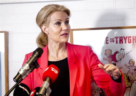 Thorning Kaprer Bl V Lgere Ny Meningsm Ling G R S Til St Rste Parti